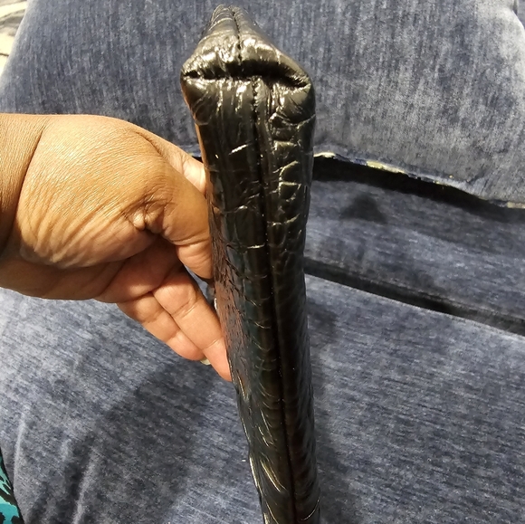 Brahmin croc detailed wristlet - Picture 2 of 9